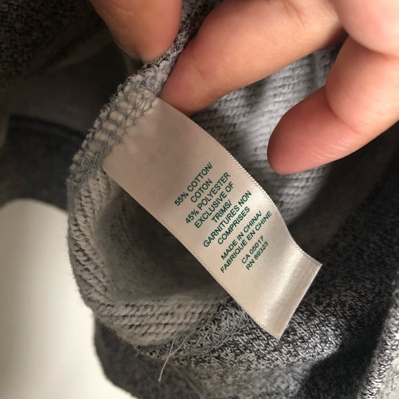 Salt and Pepper Roots Crewneck - Picture 12 of 12